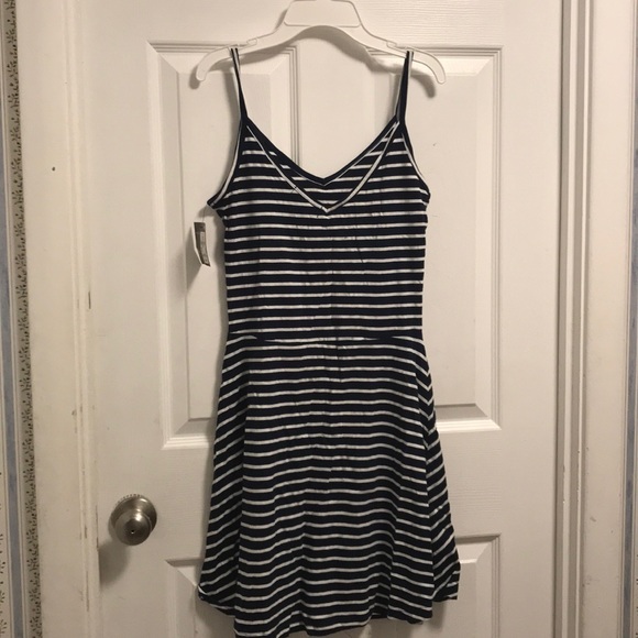 Short dress from Primark (Size 6) - Picture 2 of 2